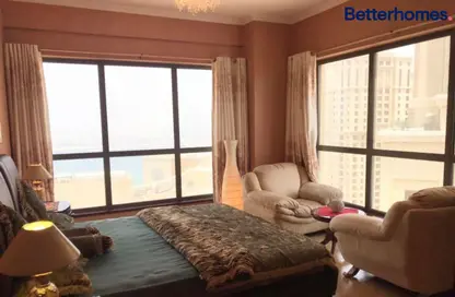 Room / Bedroom image for: Apartment - 2 Bedrooms - 3 Bathrooms for rent in Shams 2 - Shams - Jumeirah Beach Residence - Dubai, Image 1