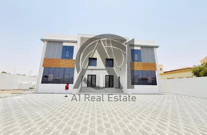 Villa - 2 Bedrooms - 3 Bathrooms for rent in Zakher - Al Ain