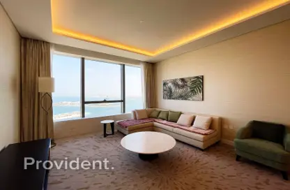 Apartment - 1 Bedroom - 2 Bathrooms for sale in The Palm Tower - Palm Jumeirah - Dubai