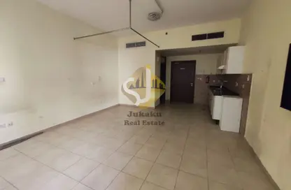 Apartment - Studio - 1 Bathroom for rent in Mankhool - Bur Dubai - Dubai