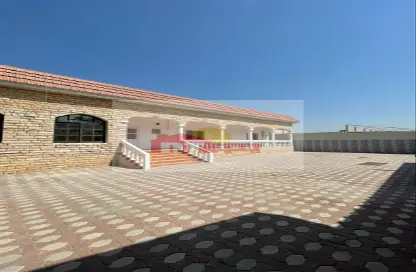 Terrace image for: Villa - 7 Bedrooms - 6 Bathrooms for rent in Khuzam - Ras Al Khaimah, Image 1