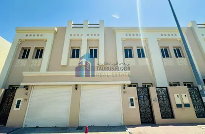 Townhouse - 3 Bedrooms - 4 Bathrooms for rent in Abu Hail Road - Abu Hail - Deira - Dubai
