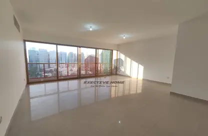 Apartment - 3 Bedrooms - 4 Bathrooms for rent in Al Salam Tower - Tourist Club Area - Abu Dhabi