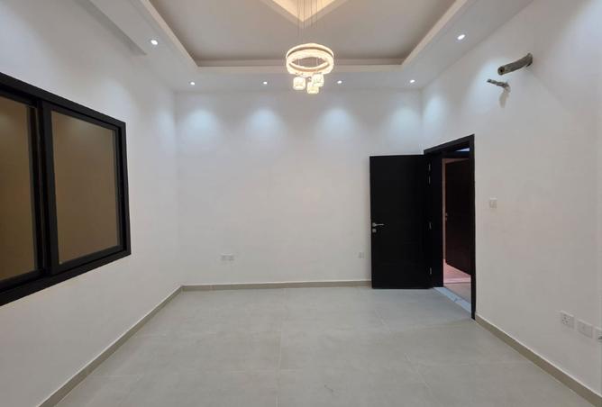 15182321 - صورة العقار 3