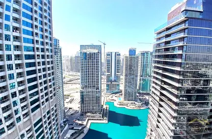 Apartment - 1 Bedroom - 2 Bathrooms for rent in Icon Tower 1 - JLT Cluster M - Jumeirah Lake Towers - Dubai