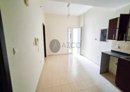 صورةغرفة فارغة لـ: شقة - 1 غرفة نوم - 2 حمامات للبيع في شقق الخريف - سيزون كوميونيتي - قرية الجميرا سركل - دبي, صورة 1