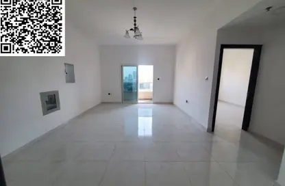 Apartment - 1 Bedroom - 2 Bathrooms for rent in Ajman Corniche Road - Ajman