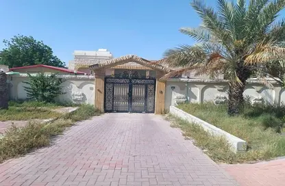 Villa - 6 Bedrooms - 6 Bathrooms for sale in Al Rashidiya - Dubai