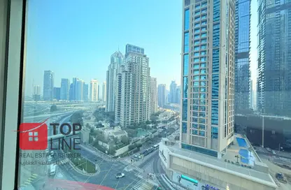 Apartment - 1 Bedroom - 2 Bathrooms for rent in MAG 218 - Dubai Marina - Dubai