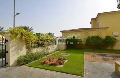 Villa - 3 Bedrooms - 4 Bathrooms for rent in Legacy - Jumeirah Park - Dubai