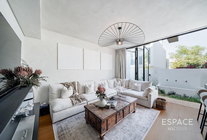 16083003 - Property Image 3