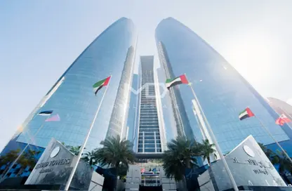 Apartment - 3 Bedrooms - 4 Bathrooms for rent in Etihad Tower 5 - Etihad Towers - Corniche Road - Abu Dhabi