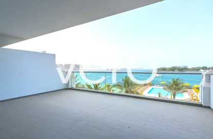 Apartment - 1 Bedroom - 2 Bathrooms for rent in Azure Residences - Palm Jumeirah - Dubai