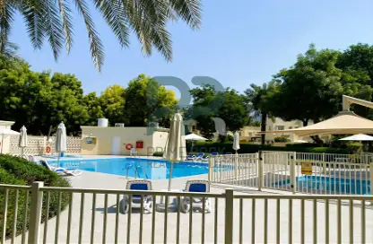 Pool image for: Villa - 2 Bedrooms - 3 Bathrooms for sale in Springs 7 - The Springs - Dubai, Image 1