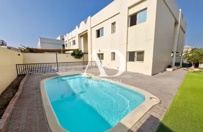 Villa - 4 Bedrooms - 4 Bathrooms for rent in Jumeirah 2 Villas - Jumeirah 2 - Jumeirah - Dubai