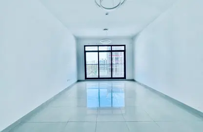Apartment - 2 Bedrooms - 3 Bathrooms for rent in Elysium 1 - Jumeirah Garden City - Al Satwa - Dubai