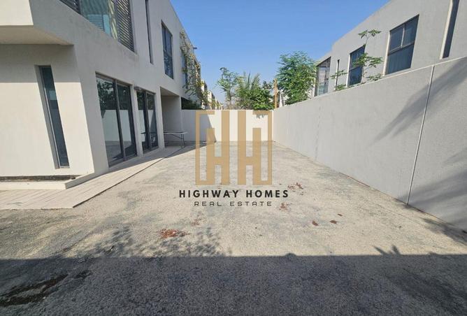 15703871 - صورة العقار 3