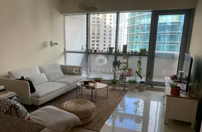 Living Room image for: Apartment - 1 Bedroom - 2 Bathrooms for sale in Bay Central West - Bay Central - Dubai Marina - Dubai, Image 1