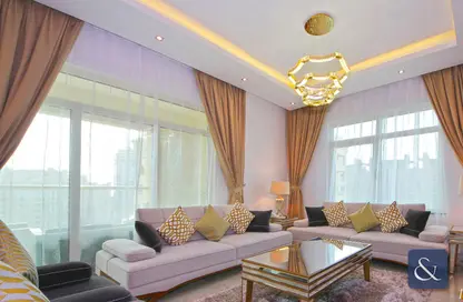 Apartment - 3 Bedrooms - 4 Bathrooms for sale in Al Nabat - Shoreline Apartments - Palm Jumeirah - Dubai