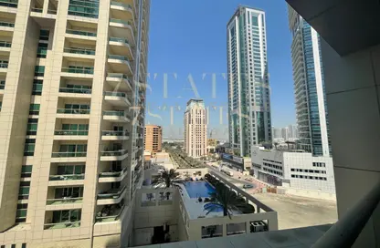 Apartment - Studio - 1 Bathroom for rent in Skyview Tower - Dubai Marina - Dubai