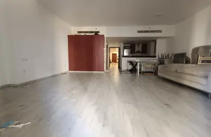 Apartment - Studio - 1 Bathroom for rent in Rimal 3 - Rimal - Jumeirah Beach Residence - Dubai
