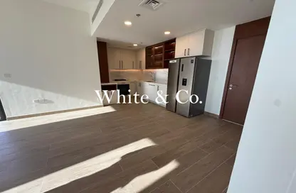 شقة - 2 غرف نوم - 3 حمامات للايجار في هولاند جاردنز - تاون سكوير - دبي