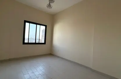 Apartment - 1 Bedroom - 2 Bathrooms for rent in Al Jurf Industrial 3 - Al Jurf Industrial - Ajman