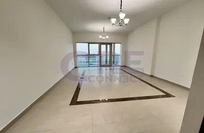 شقة - 2 غرف نوم - 3 حمامات للايجار في مبنى مزون - شاطئ الراحة - أبوظبي