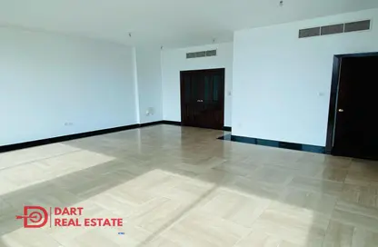 Empty Room image for: Apartment - 3 Bedrooms - 4 Bathrooms for rent in Liwa Centre Tower 2 - Liwa Centre Towers - Hamdan Street - Abu Dhabi, Image 1