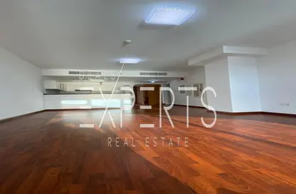Apartment - 1 Bedroom - 2 Bathrooms for sale in Marina Bay by DAMAC - Najmat Abu Dhabi - Al Reem Island - Abu Dhabi