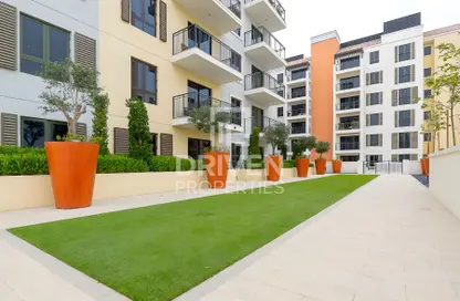 Apartment - 1 Bedroom - 2 Bathrooms for sale in La Sirene - La Mer - Jumeirah - Dubai