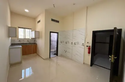 Apartment - Studio - 1 Bathroom for rent in Al Jurf 3 - Al Jurf - Ajman Downtown - Ajman