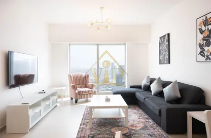 Living Room image for: Apartment - 1 Bedroom - 2 Bathrooms for rent in The Gate Tower 1 - Shams Abu Dhabi - Al Reem Island - Abu Dhabi, Image 1