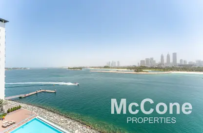 Apartment - 1 Bedroom - 2 Bathrooms for rent in Azure Residences - Palm Jumeirah - Dubai