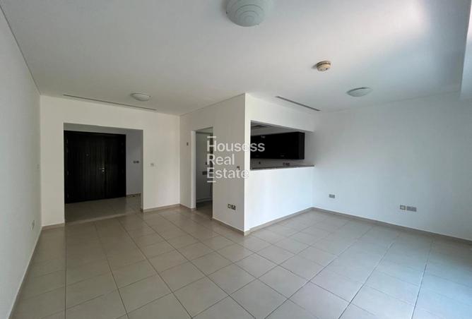 15230221 - Property Main Image
