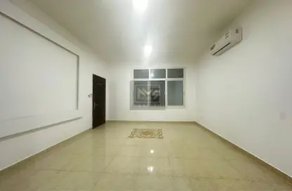 شقة - 1 حمام للايجار في حديقة المشرف - المشرف - أبوظبي