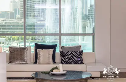 Living Room image for: Apartment - 2 Bedrooms - 3 Bathrooms for rent in The Residences 6 - The Residences - Downtown Dubai - Dubai, Image 1
