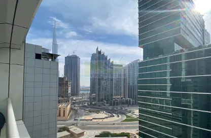 شقة - غرفة نوم - 2 حمامات للايجار في B برج - الأبراج الإدارية - الخليج التجاري - دبي
