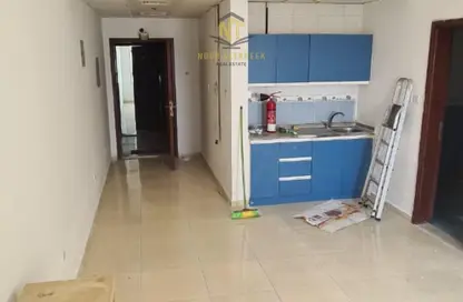 Apartment - Studio - 1 Bathroom for rent in Al Qulaya'ah - Al Sharq - Sharjah