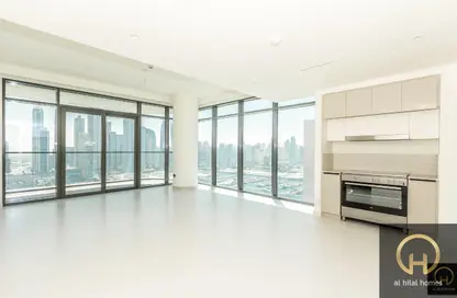 Apartment - 3 Bedrooms - 4 Bathrooms for rent in Marina Vista - EMAAR Beachfront - Dubai Harbour - Dubai