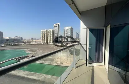 شقة - 1 حمام للايجار في برج الواحة - مدينة دبي الرياضية - دبي