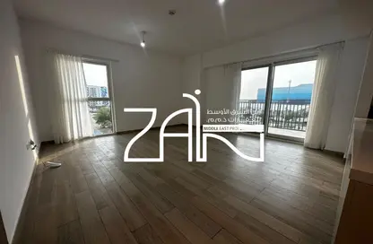 Apartment - 3 Bedrooms - 3 Bathrooms for rent in Waters Edge - Yas Island - Abu Dhabi