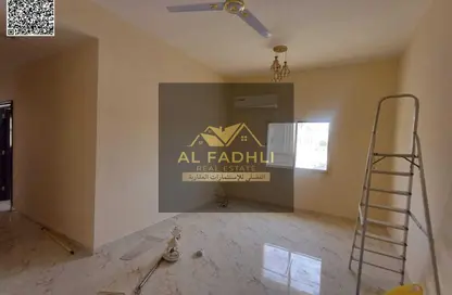 شقة - 2 غرف نوم - 2 حمامات للايجار في 2 المويهات - المويهات - عجمان