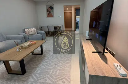 شقة - 3 غرف نوم - 1 حمام للايجار في برج الكورنيش - طريق كورنيش عجمان - عجمان