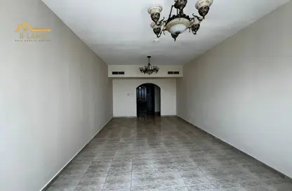 Apartment - 2 Bedrooms - 3 Bathrooms for rent in New Al Taawun Road - Al Taawun - Sharjah