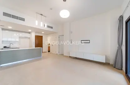 Townhouse - 1 Bedroom - 2 Bathrooms for rent in Al Andalus Tower G - Al Andalus - Jumeirah Golf Estates - Dubai