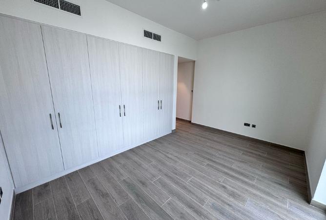 16051189 - Property Image 2