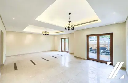 تاون هاوس - 3 غرف نوم - 3 حمامات للايجار في فيلات طراز دبي - القرية الشمالية - الفرجان - دبي