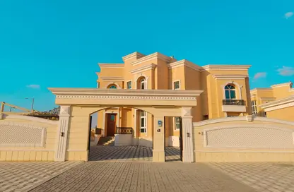 فيلا - 5 غرف نوم - 8 حمامات للايجار في مركز محمد بن زايد - مدينة محمد بن زايد - أبوظبي