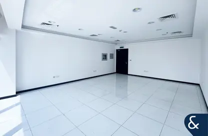 Office Space - Studio for rent in Park Lane Tower - Business Bay - Dubai